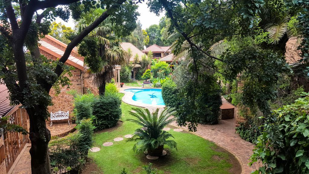 Aark Guest Lodge Vanderbijlpark Exterior foto