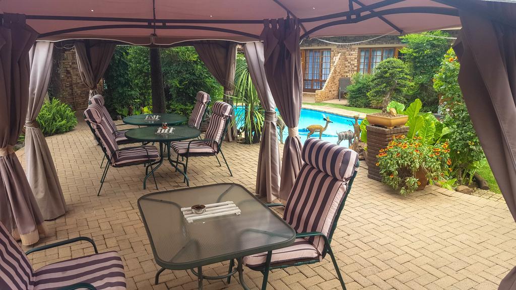 Aark Guest Lodge Vanderbijlpark Exterior foto